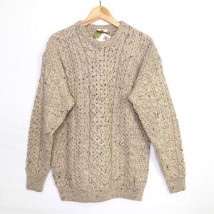 Carraigdonn tan Cable knit wool crew, neck pull over sweater